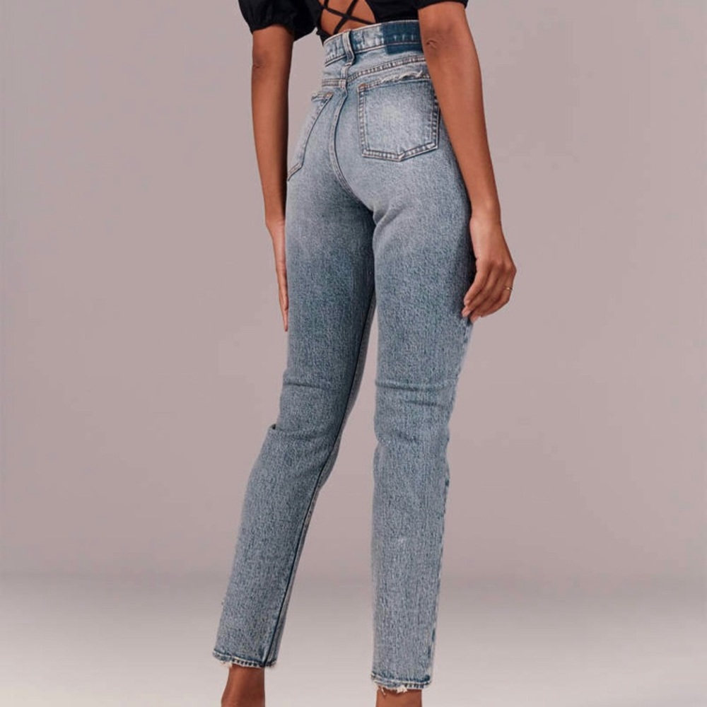 Abercrombie high rise mom jeans